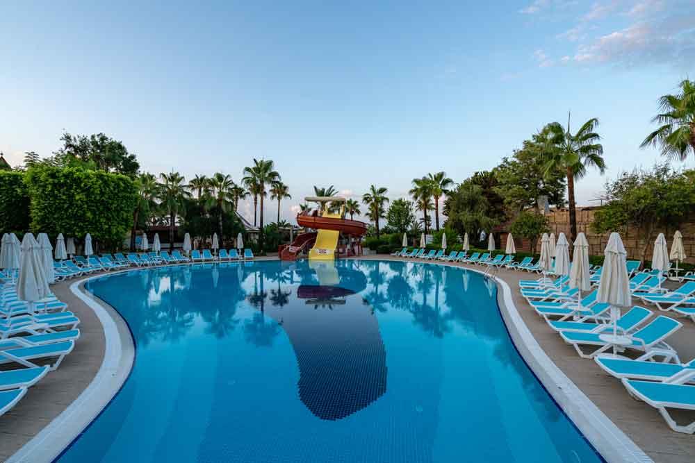 Palmeras Beach Hotel Ultra All Inclusive Konaklı Exterior foto