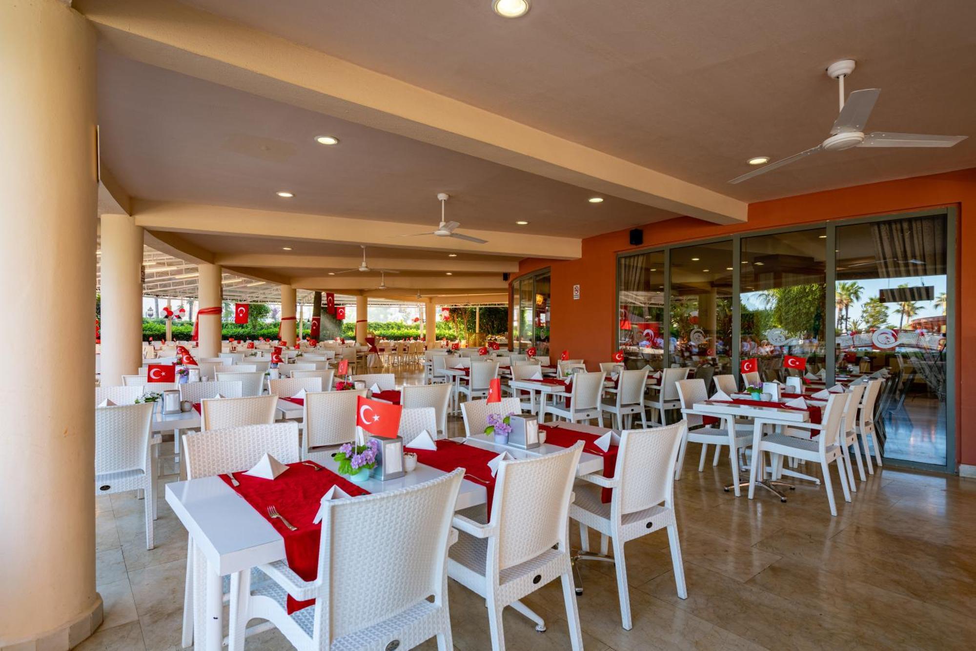 Palmeras Beach Hotel Ultra All Inclusive Konaklı Exterior foto