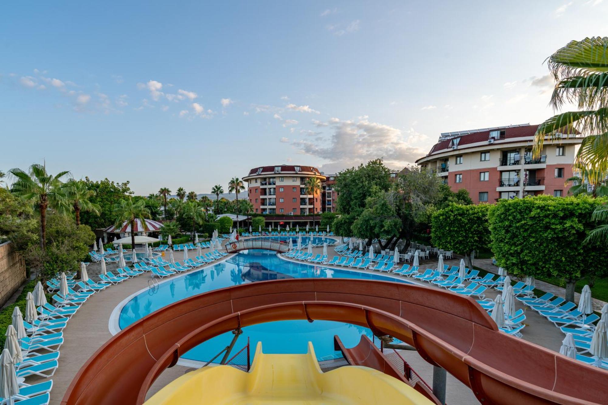Palmeras Beach Hotel Ultra All Inclusive Konaklı Exterior foto